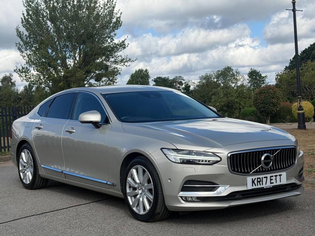 2017 Volvo S90